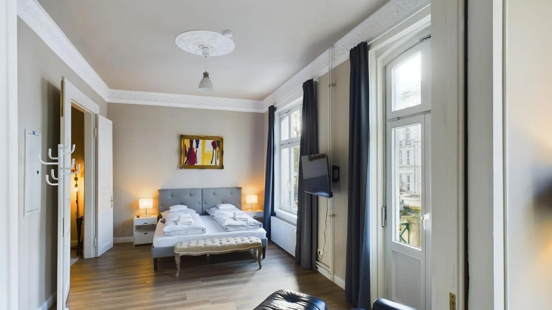 Art Apartments Гамбург 0*,